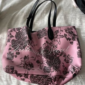 Victoria Secret LE tote